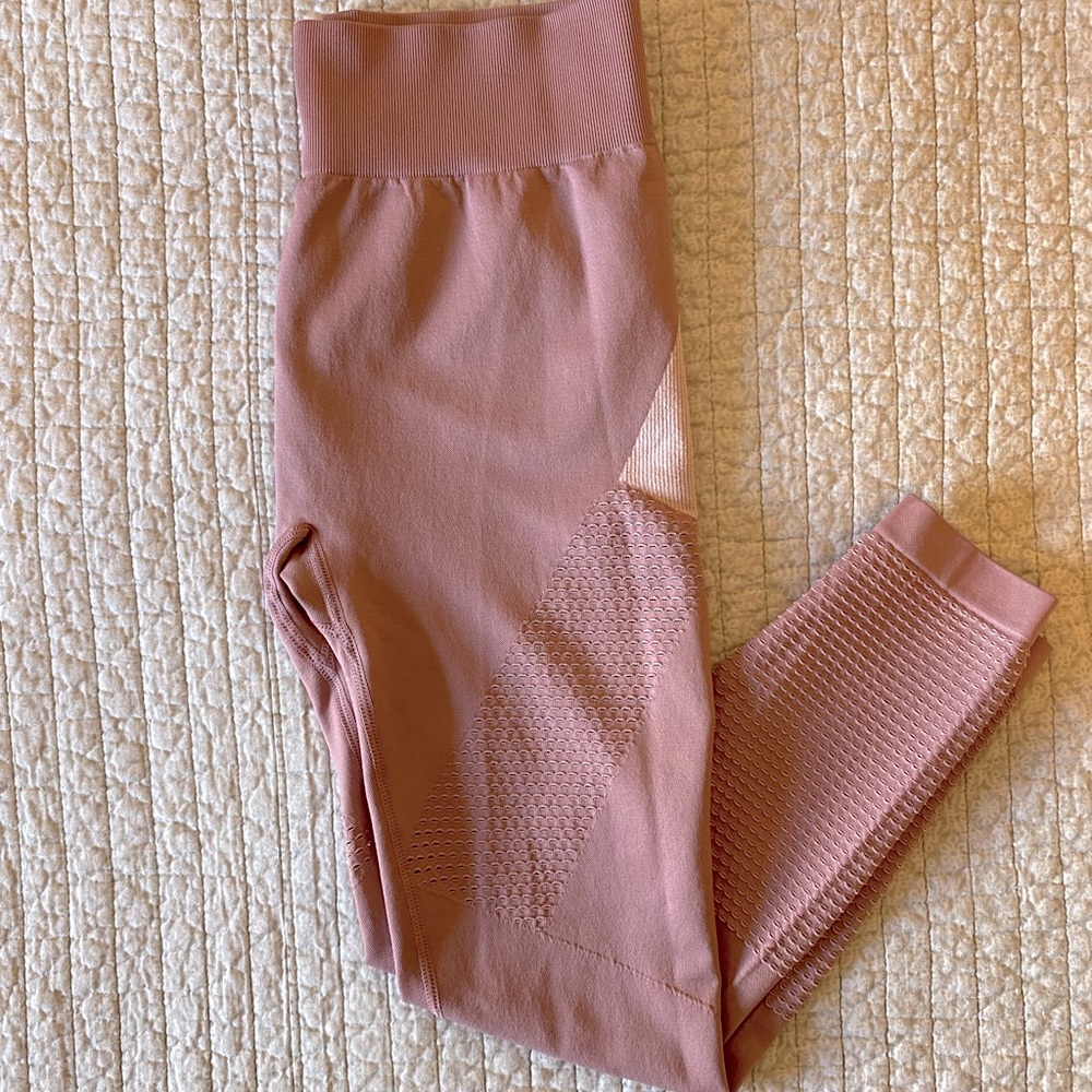 Fabletics leggings